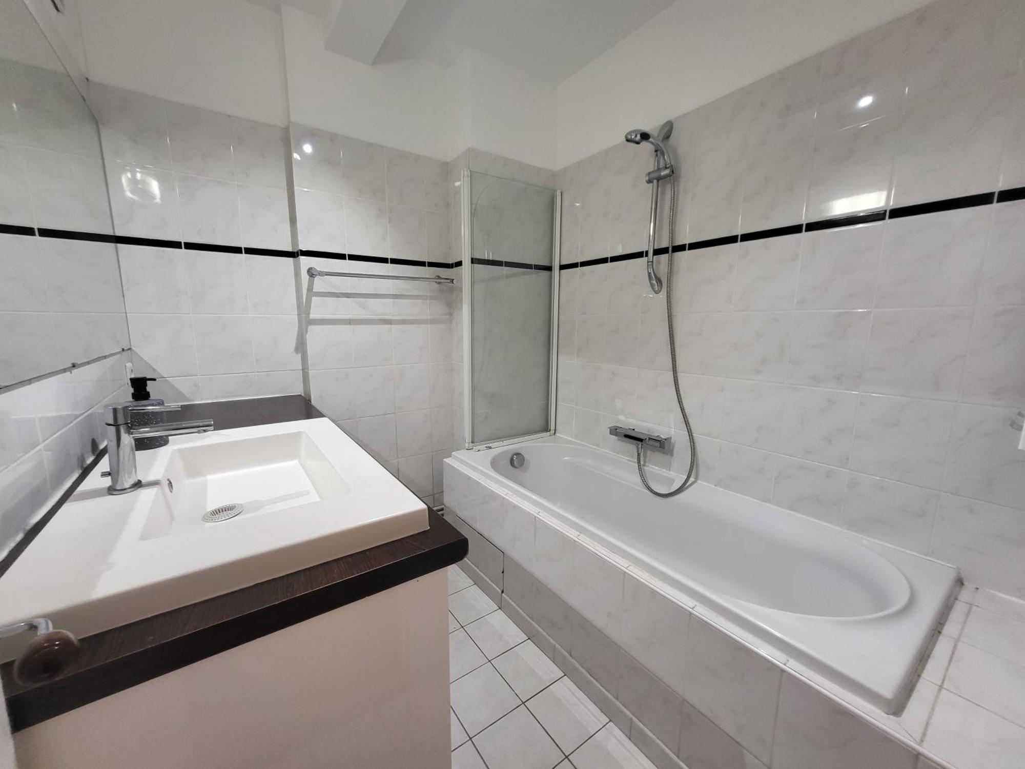 Spacious And Comfortable Apartment - Perfect For Families & Friends - Near Public Transportation Montrouge Exteriör bild